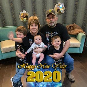 Meet your Posher, Becky